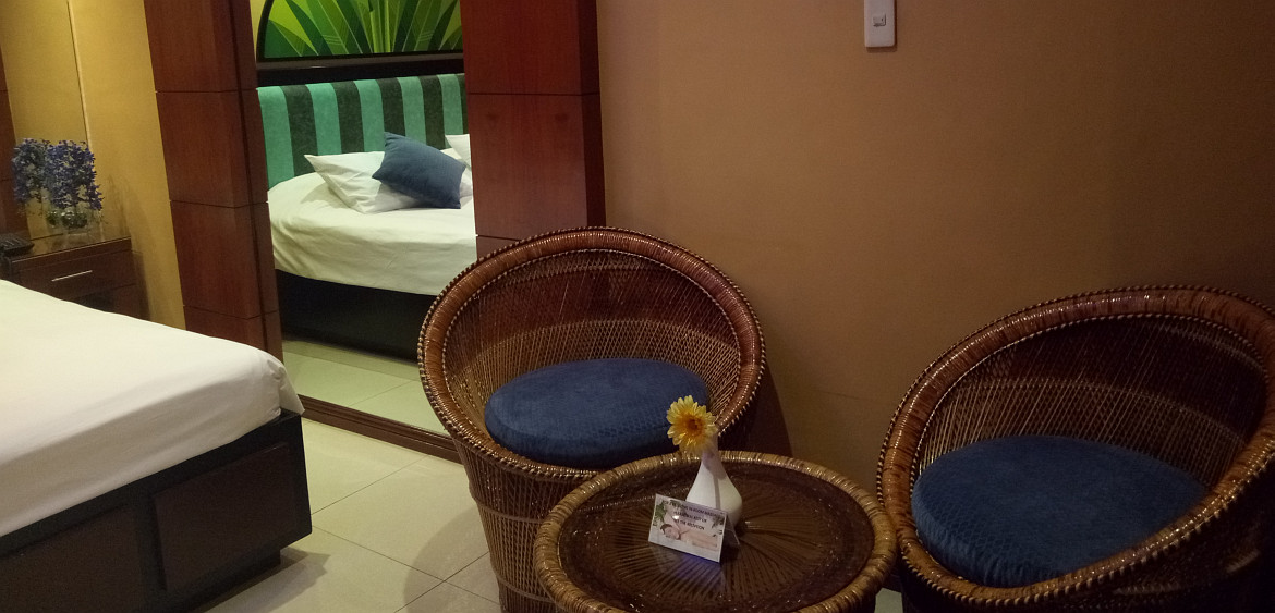 Fields Hotel - Walking Street - Angeles City – Hotel Room Image
